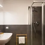 Guesthost - Urban House Carducci - * Turyn
