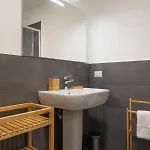 Guesthost - Urban House Carducci - Apartament Turyn