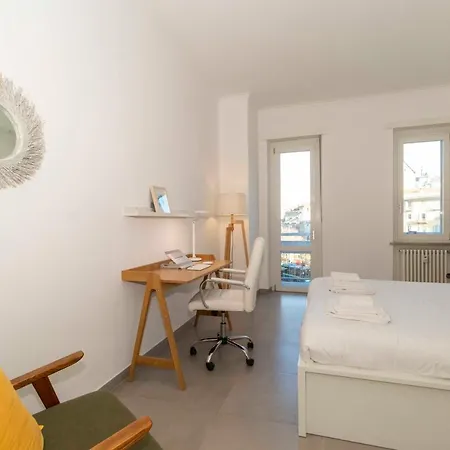 Guesthost - Urban House Carducci - Apartmán Turín