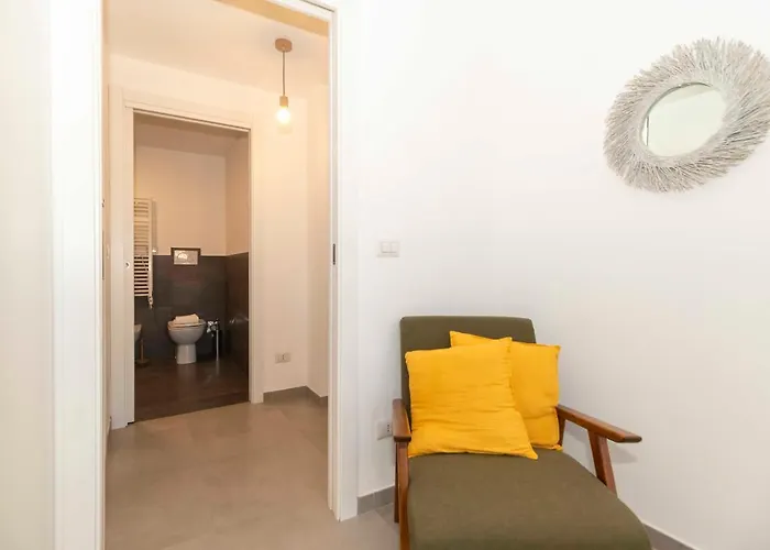 Guesthost - Urban House Carducci - Apartment