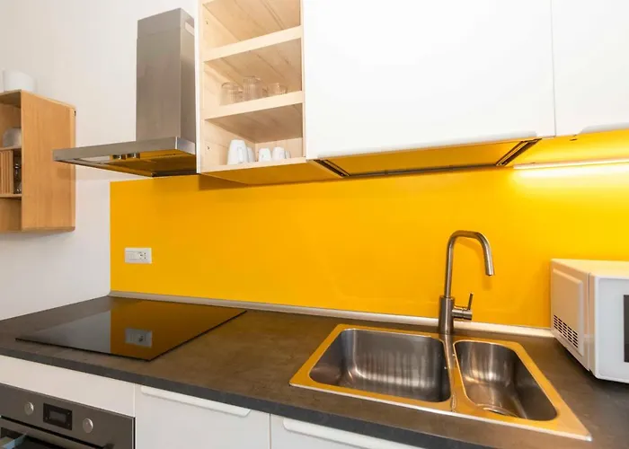 Guesthost - Urban House Carducci - * Turin