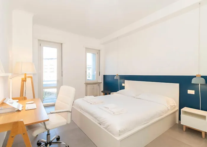 Guesthost - Urban House Carducci - Appartamento