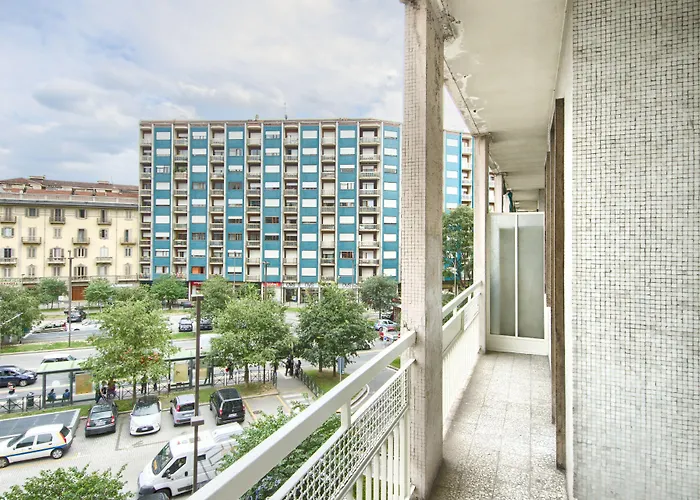 Appartamento Guesthost - Urban House Carducci -