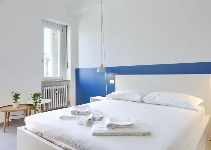 Guesthost - Urban House Carducci - Appartamento