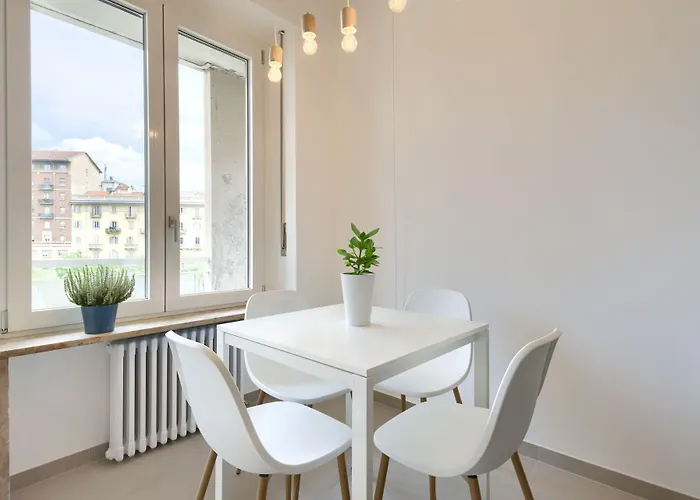 Guesthost - Urban House Carducci - Appartamento