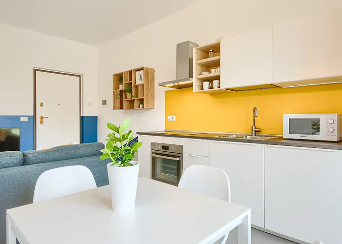 Guesthost - Urban House Carducci - *