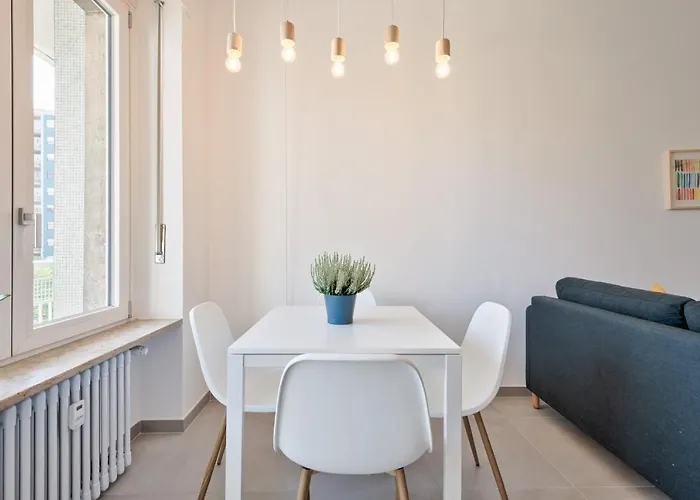 Guesthost - Urban House Carducci - Apartment