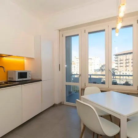 Apartment Urban House Carducci - Turin