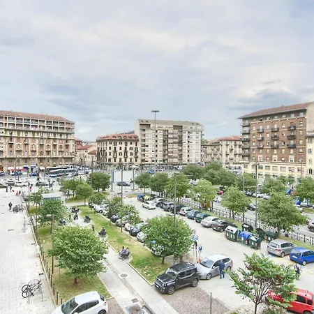 Guesthost - Urban House Carducci - Apartman Torino